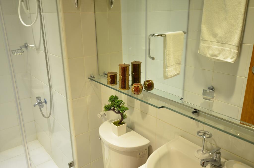A Homey Place At Adriatico Manila Exterior photo